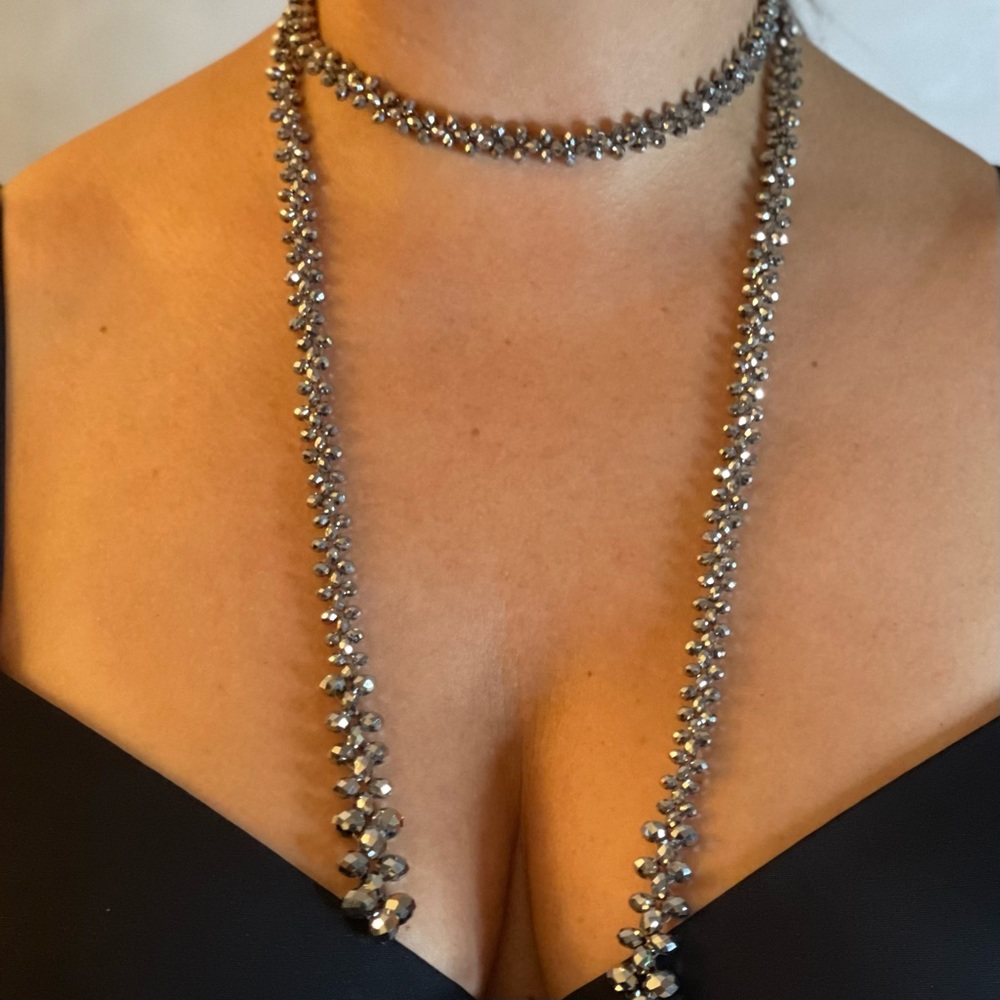 NWT HOLLYWOOD GLAM HEMATITE SILVER SPARKLY CRYSTAL VERSATILE LARIAT NECKLACE